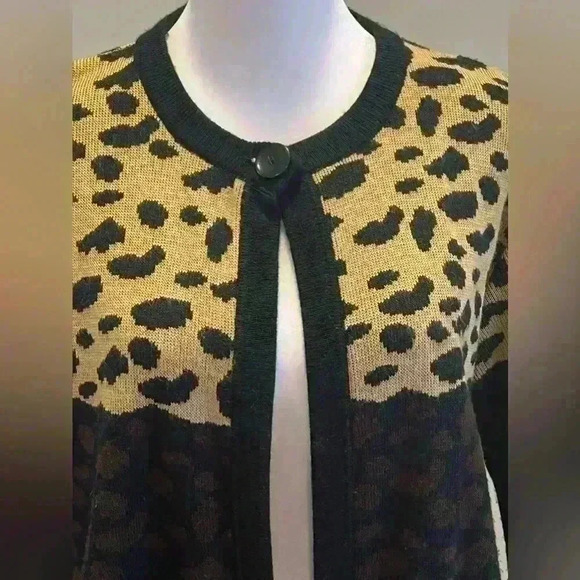 Sag Harbor knit size small Animal print cardigan duster - Picture 4 of 7